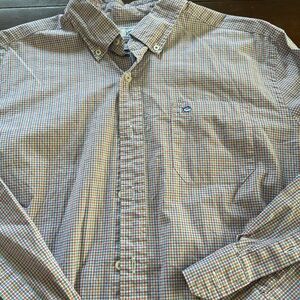 Classic Fit Southern Tide size Large Button down